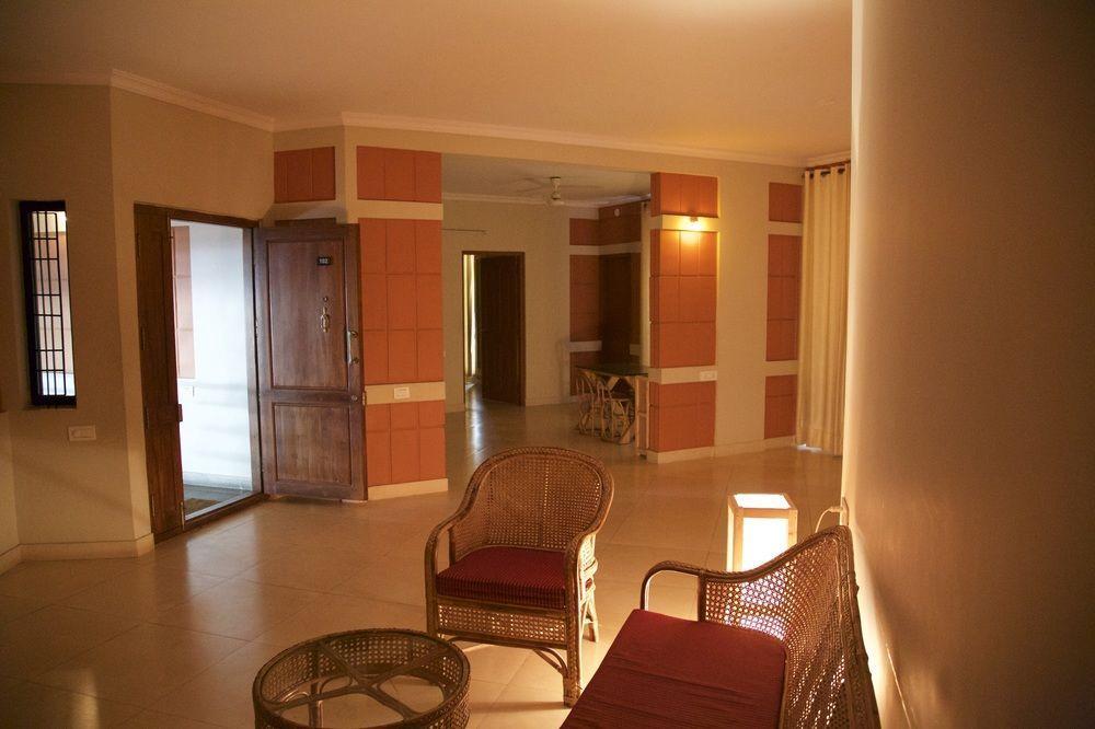 Fabhotel The Adore Palace Мумбаи Экстерьер фото