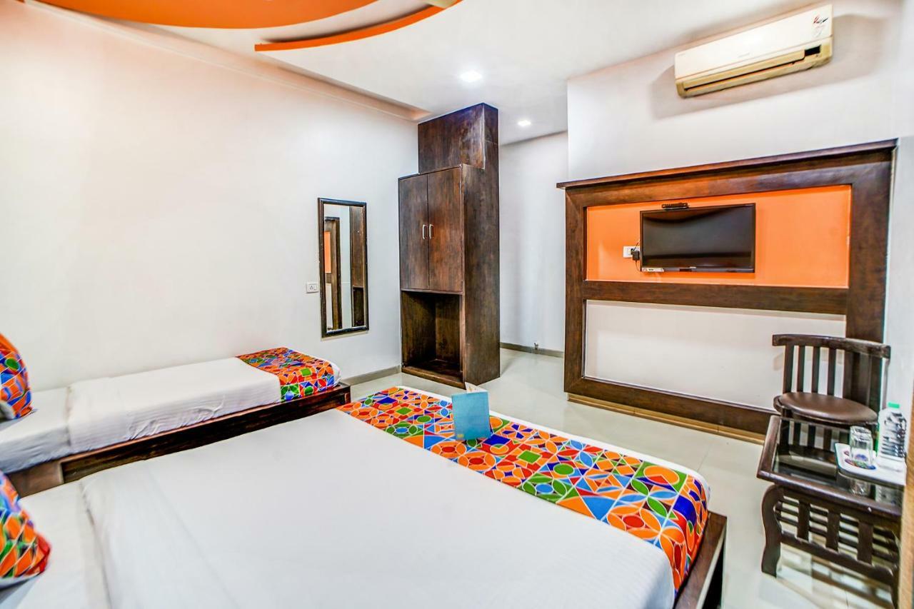 Fabhotel The Adore Palace Мумбаи Экстерьер фото